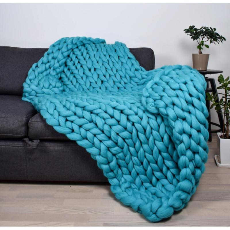 Chunky Merino Wool Throw Blanket — Decorative