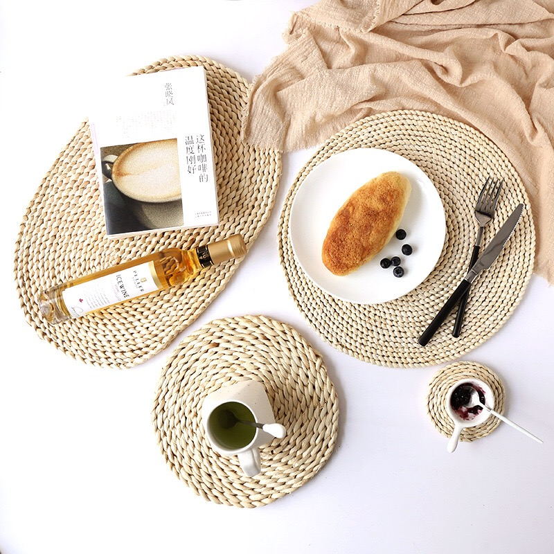 Handwoven Straw Table Trivet — Farmhouse Style