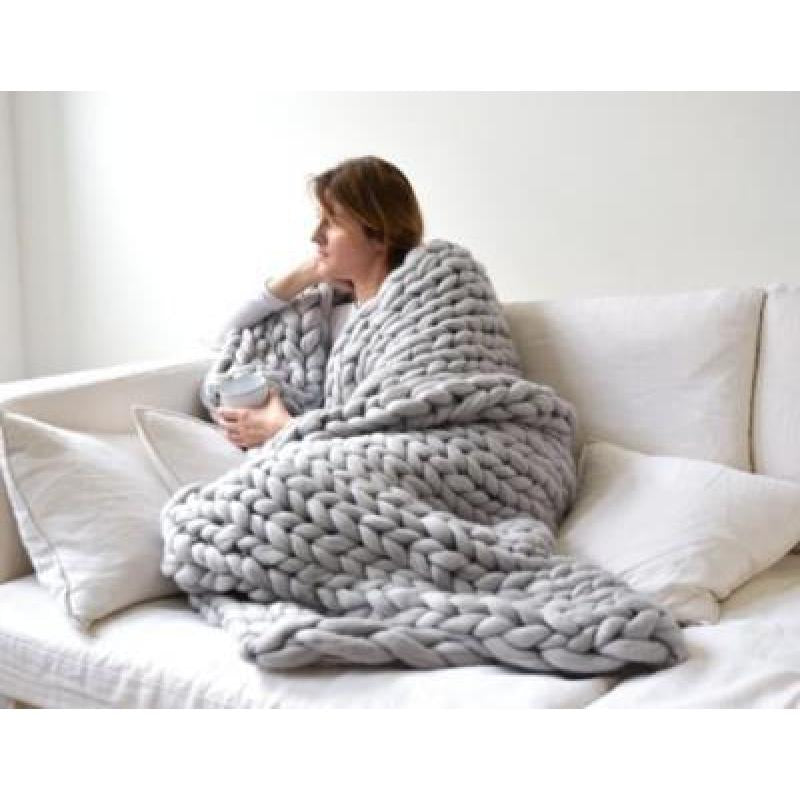 Chunky Merino Wool Throw Blanket — Decorative